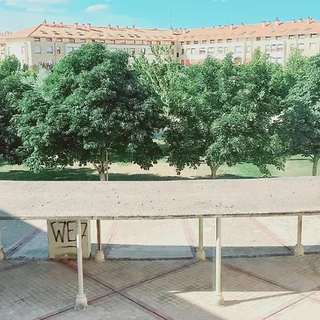 Apartment Con 2 Y 2 Banos Junto A Valladolid