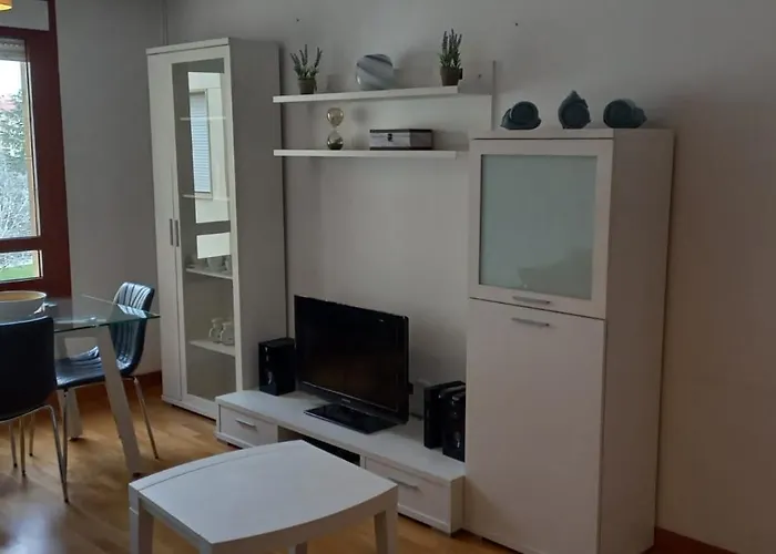 Con 2 Y 2 Banos Junto A *