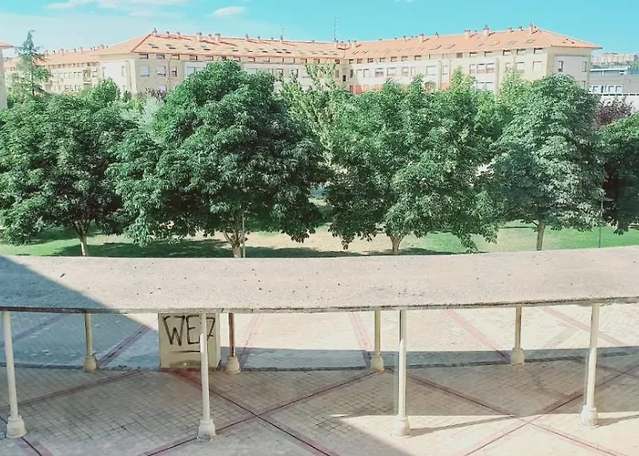 Διαμέρισμα Con 2 Y 2 Banos Junto A Βαγιαδολίδ