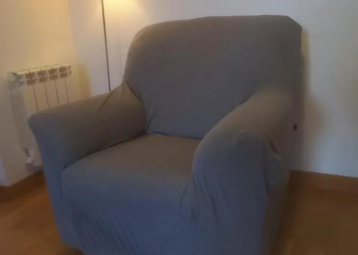 Con 2 Y 2 Banos Junto A Βαγιαδολίδ